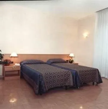 Orlanda 2* רומא